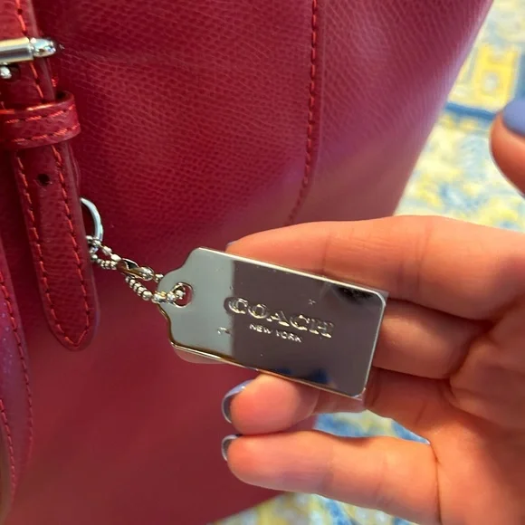 NWT Red leather Coach tote - Picture 5 of 9